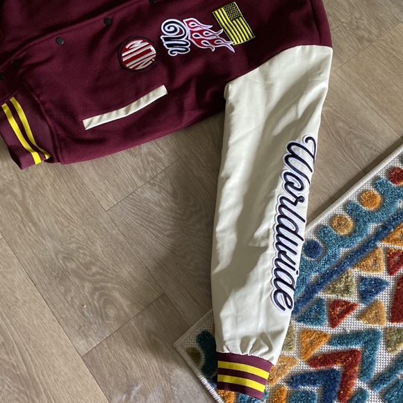 Mens medium maroon and white leather varsity jacket - Picture 2 of 6